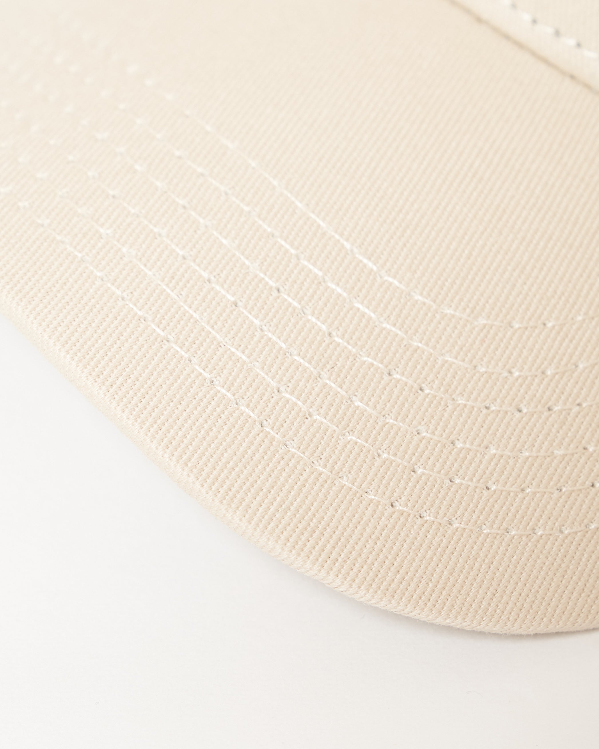 Harmonious 3D stone cap