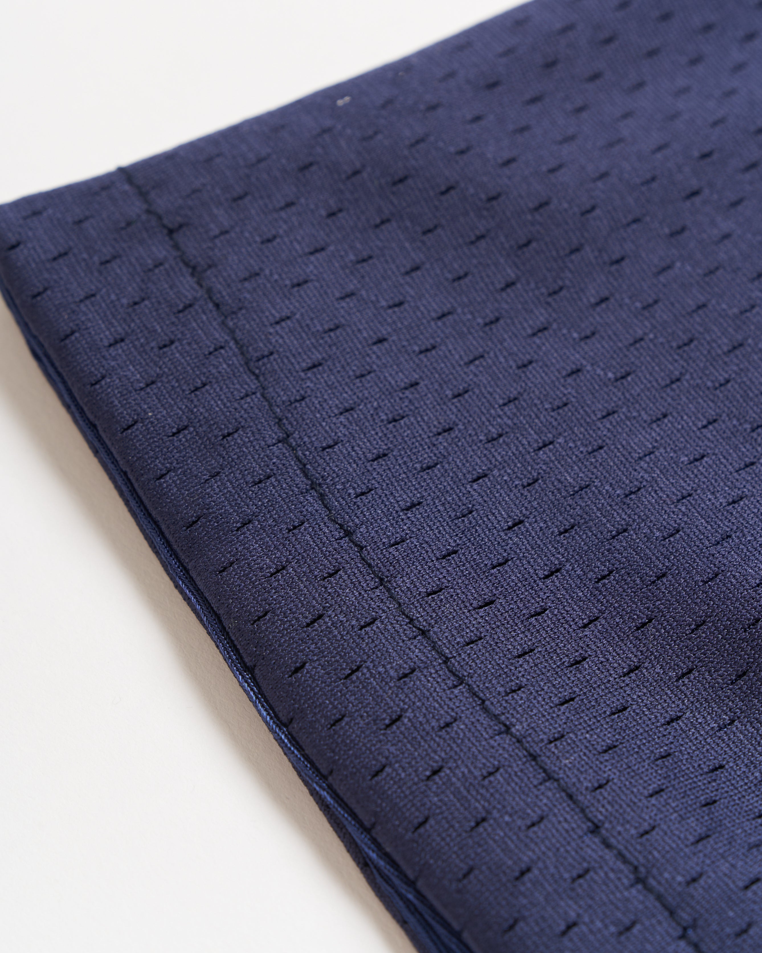 Harmonious Retro Mesh Shorts - Navy