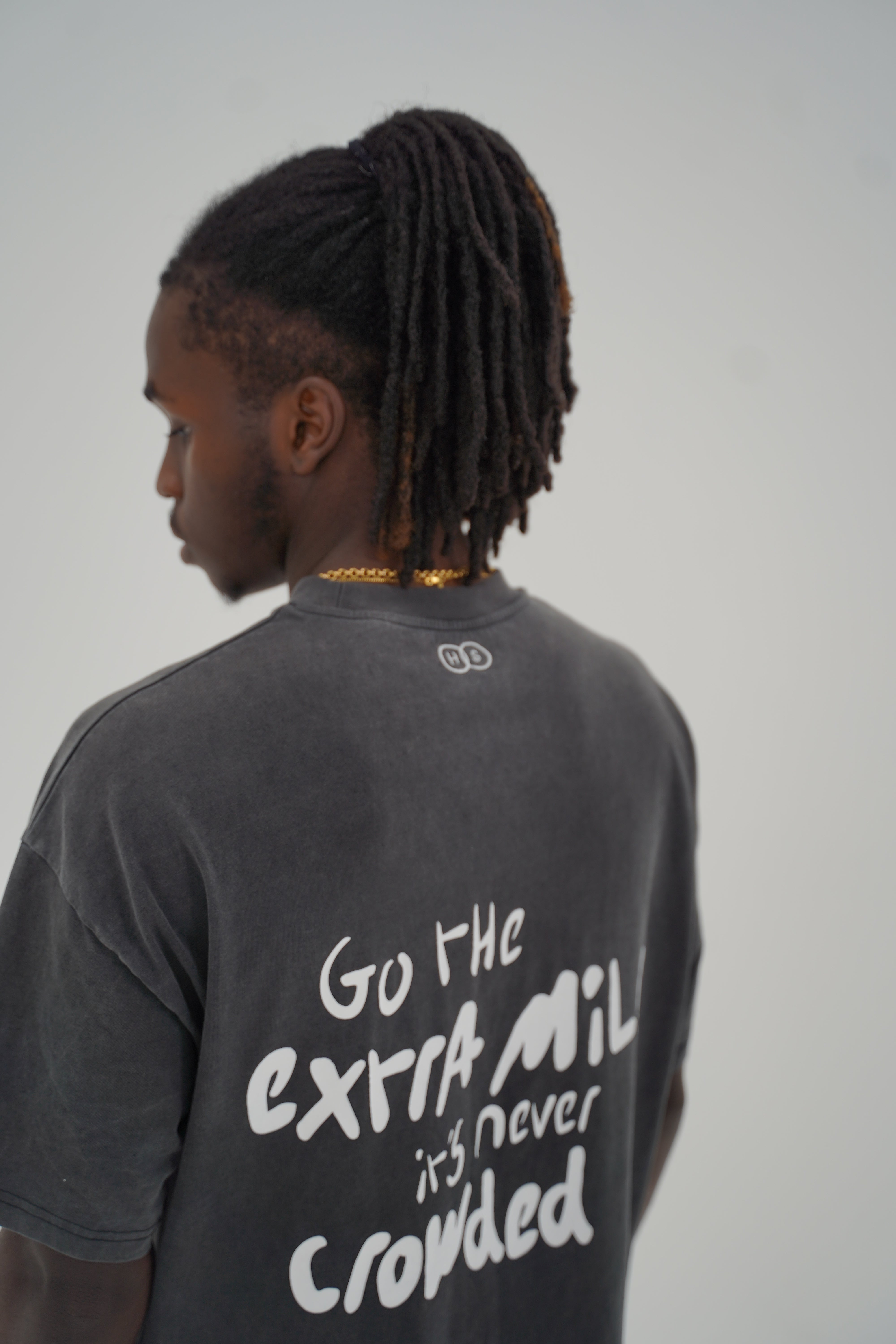 ‘Extra Mile’ Tshirt - Vintage Black