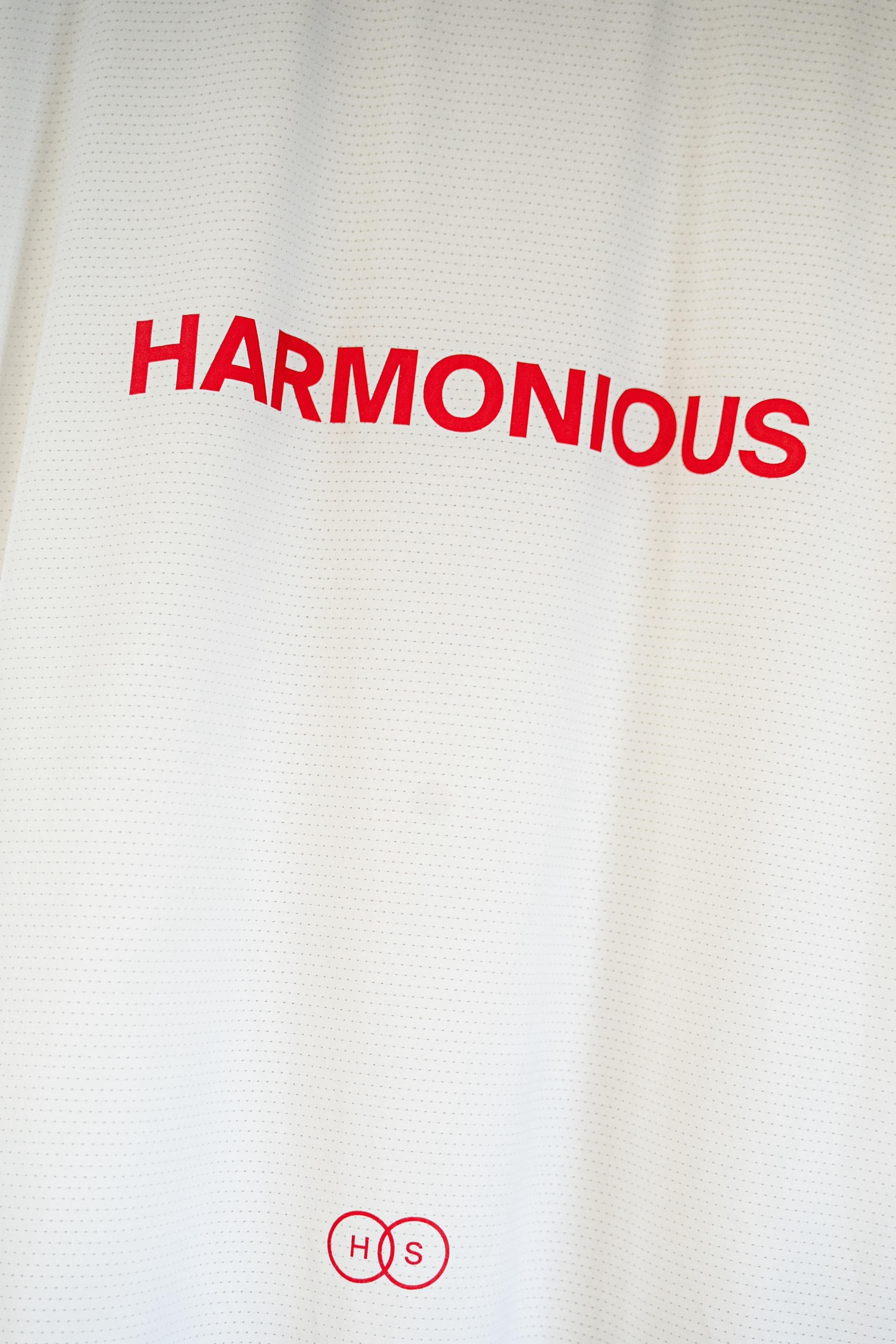 Harmonious Training T-shirt - Off-White - PRE-ORDER