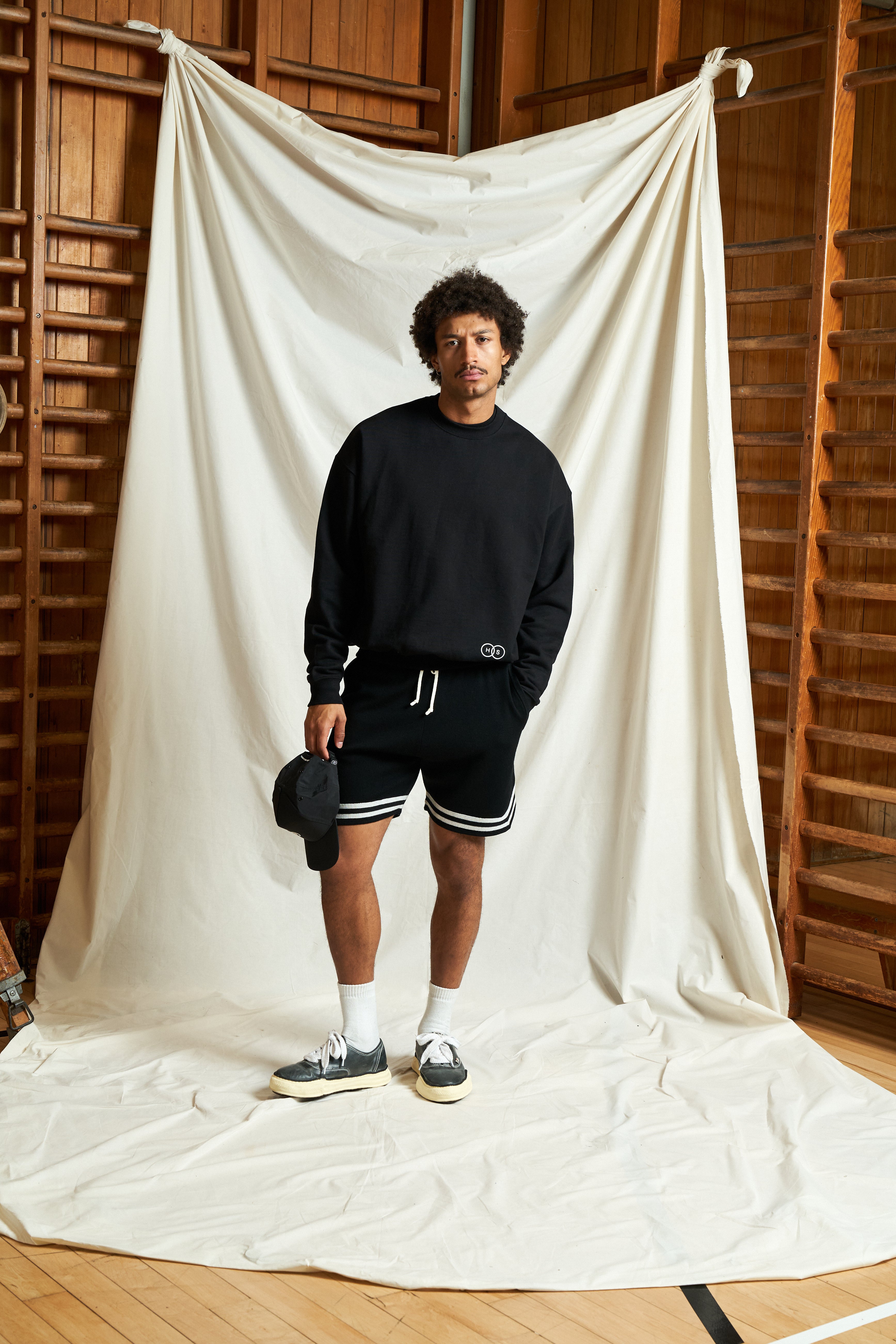 Harmonious Core Sweater Black